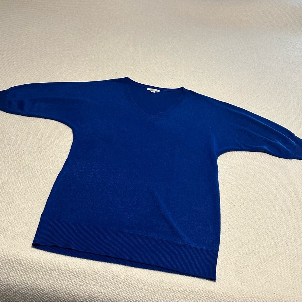 New York & Co Royal Blue V-neck Women's Sweater